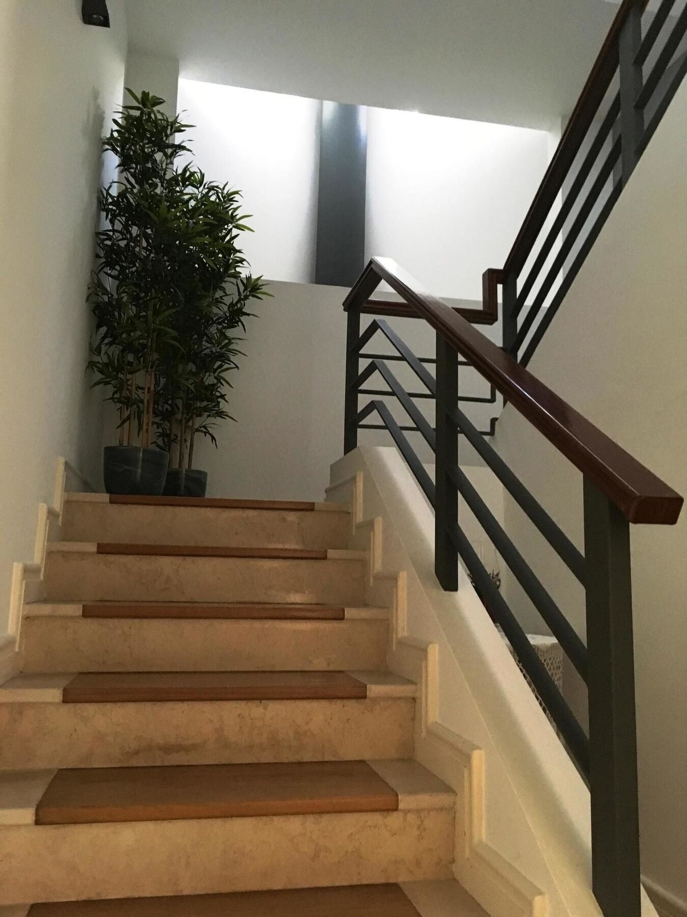 With 4 Bedrooms In Portugal With Wonderful Sea View *